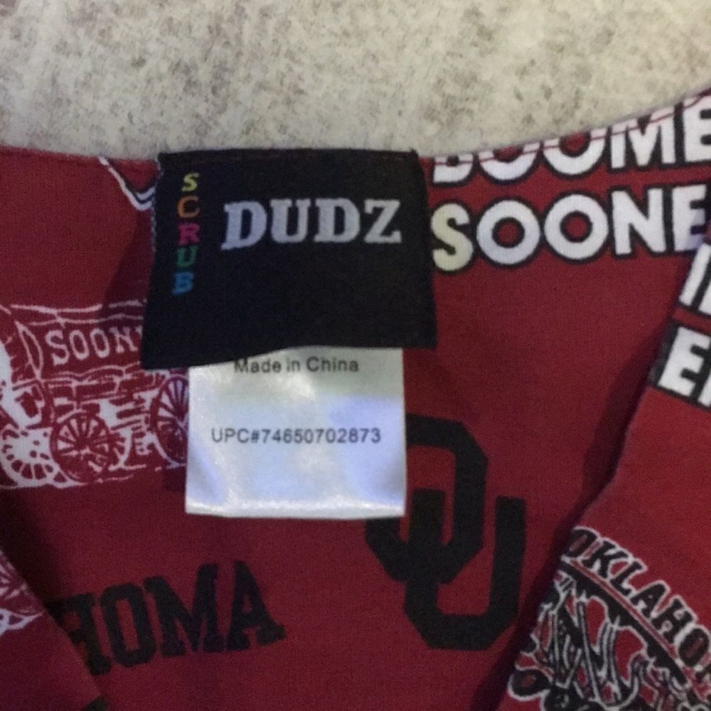 OU scrub top M - Picture 7 of 13
